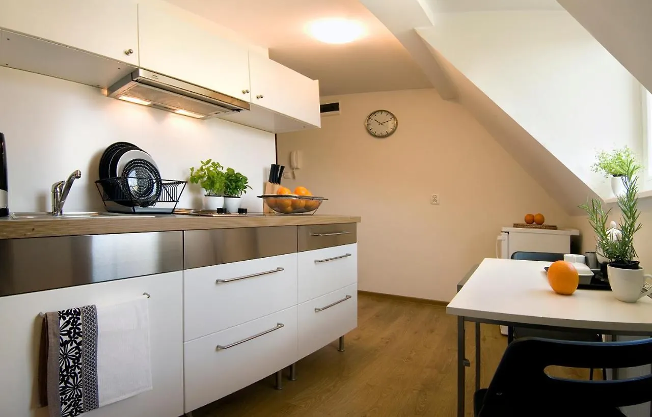 Apartamenty Pomaranczarnia Poznań Lägenhet