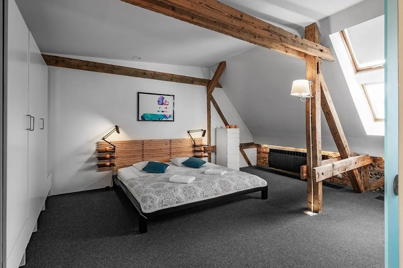 Apartamenty Pomaranczarnia Poznań Lägenhet