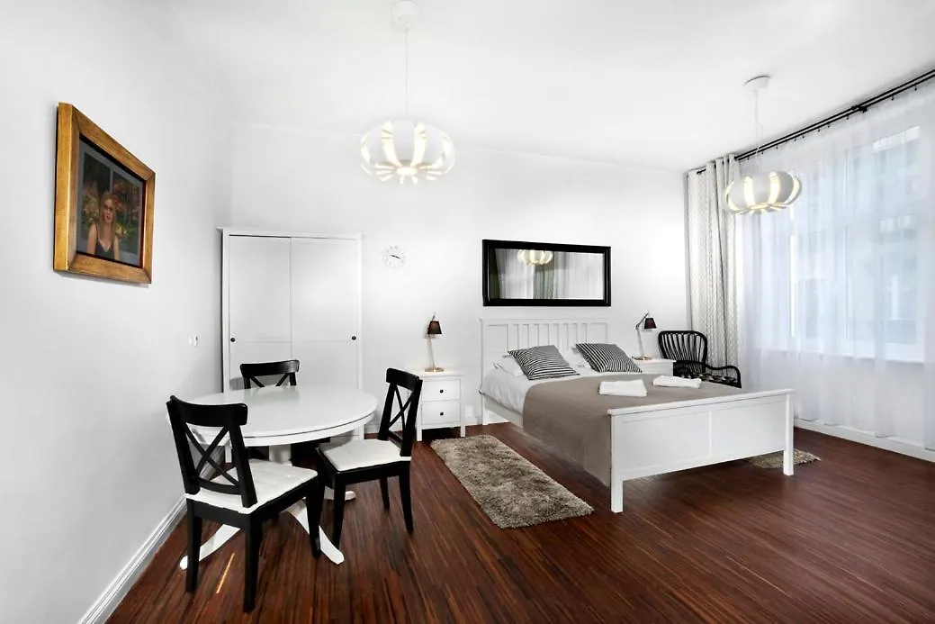 Apartamenty Pomaranczarnia Poznan 0*,  Польша