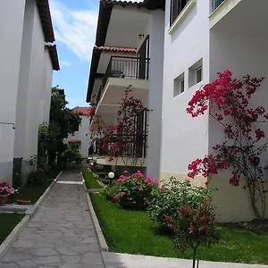 κάντε κράτηση εδώ